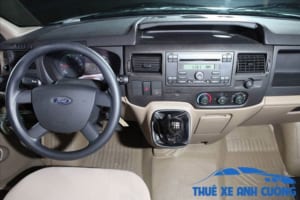 Ford-Transit-gia
