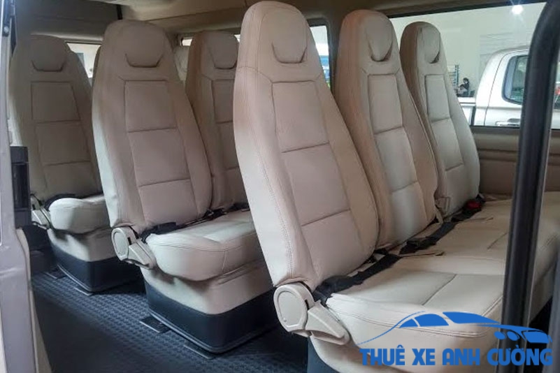 thuê xe ford transit